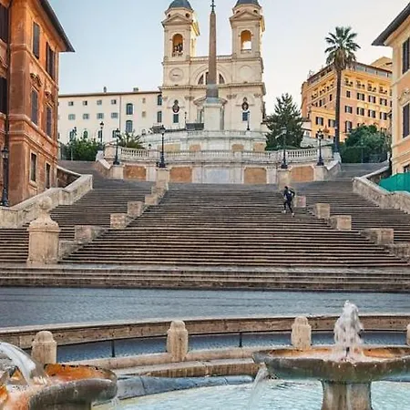 Spagna Blue Suites شقة